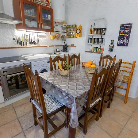 Casa Cueva Con Encanto Vakantiehuis *